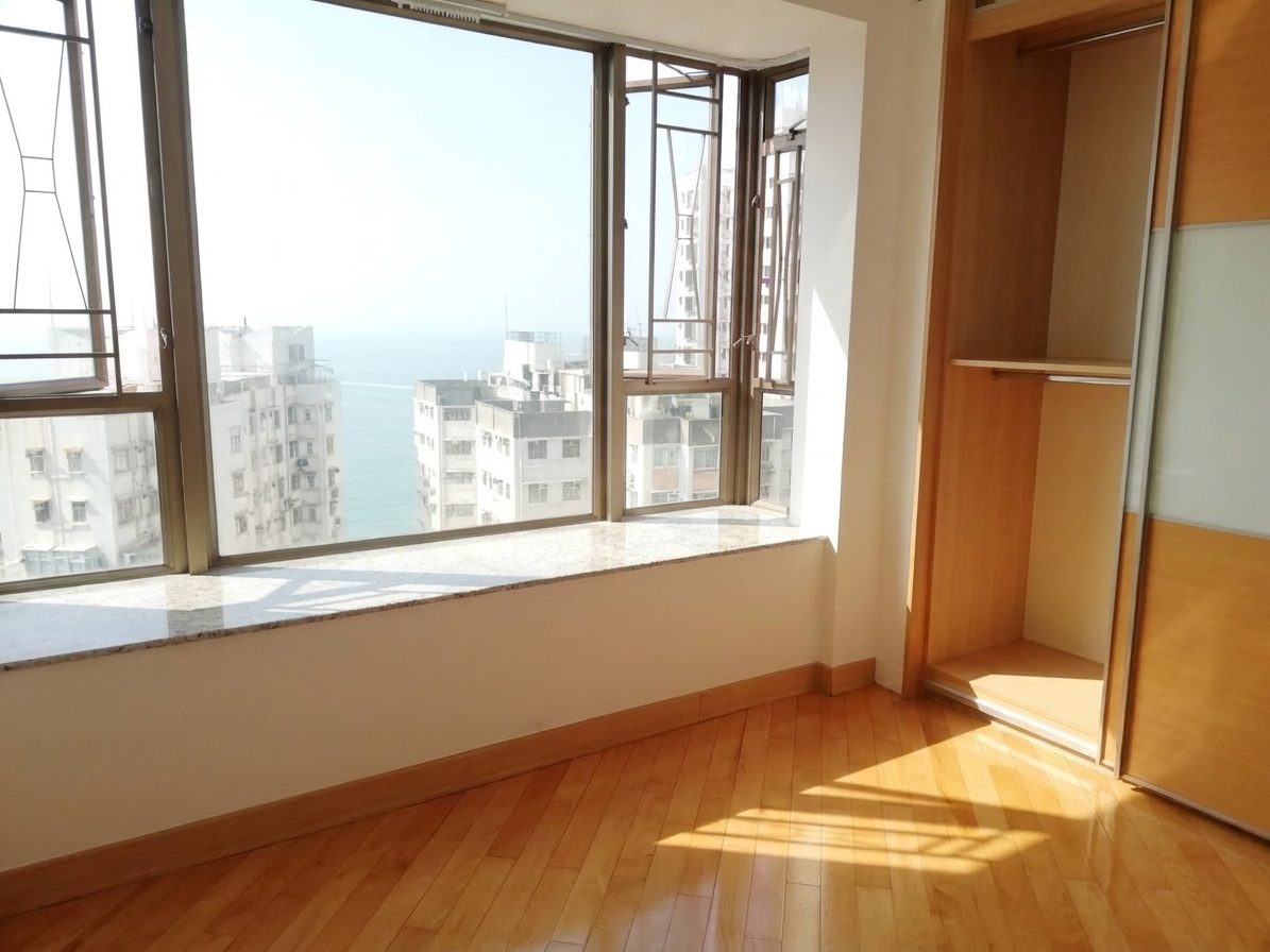 photo 3 — The Belcher's, Pok Fu Lam