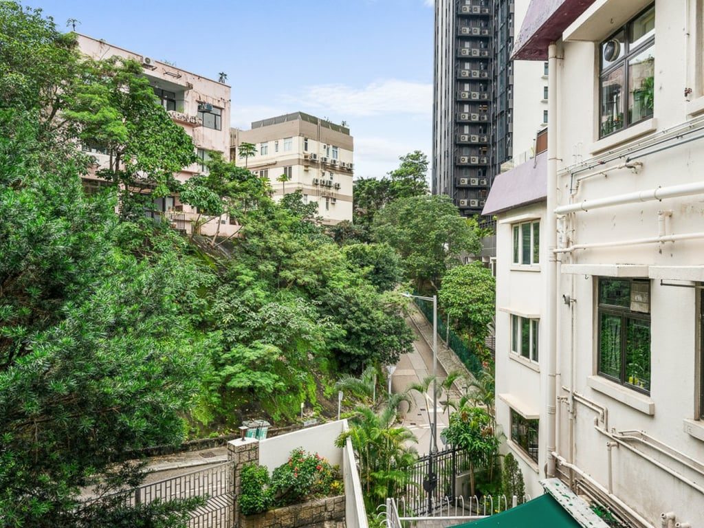 photo 6 — Chun Fai Yuen, Pok Fu Lam