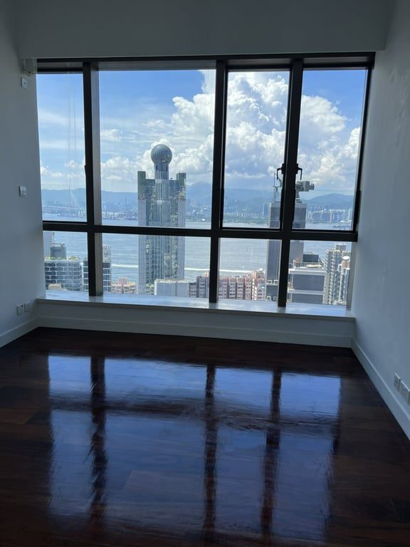 photo 4 — Kensington Hill, Sai Ying Pun
