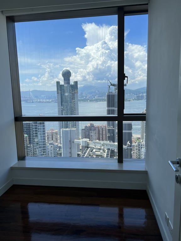 photo 10 — Kensington Hill, Sai Ying Pun