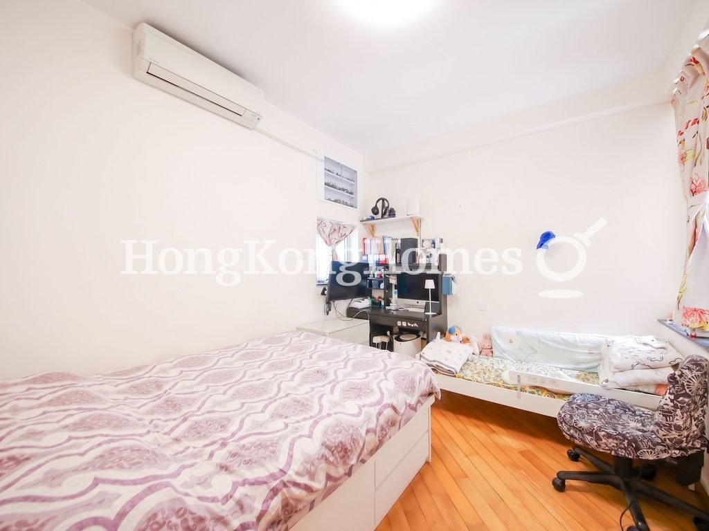 Second Bedroom — 碧瑤灣 - 第27座，薄扶林
