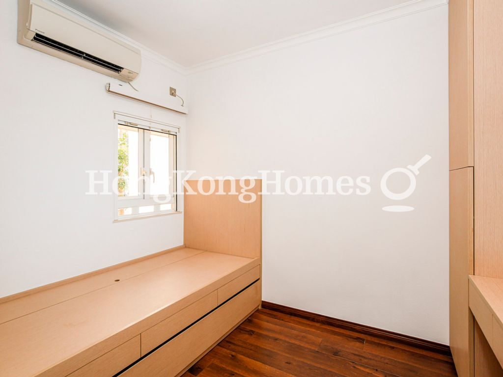 Second Bedroom — 銀海山莊 - 第06座，清水灣
