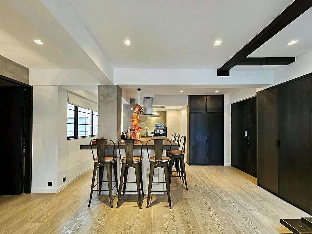 photo 4 — Merry Court, Mid Levels West