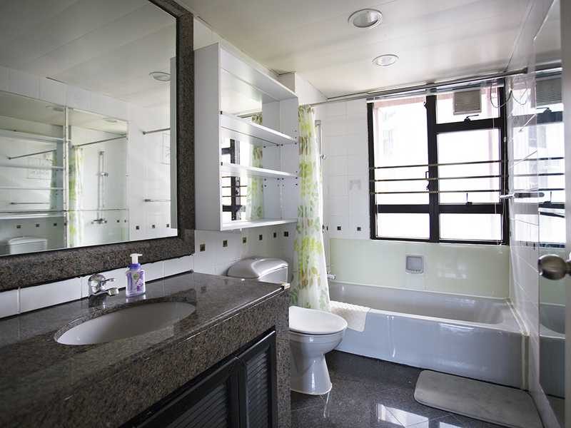 photo 9 — Pacific View Twr 1, Tai Tam