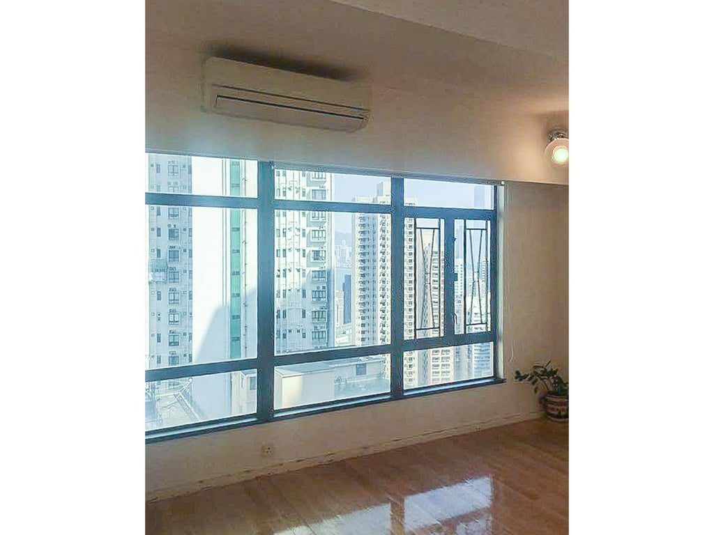 photo 5 — Belmont Court, Mid Levels West