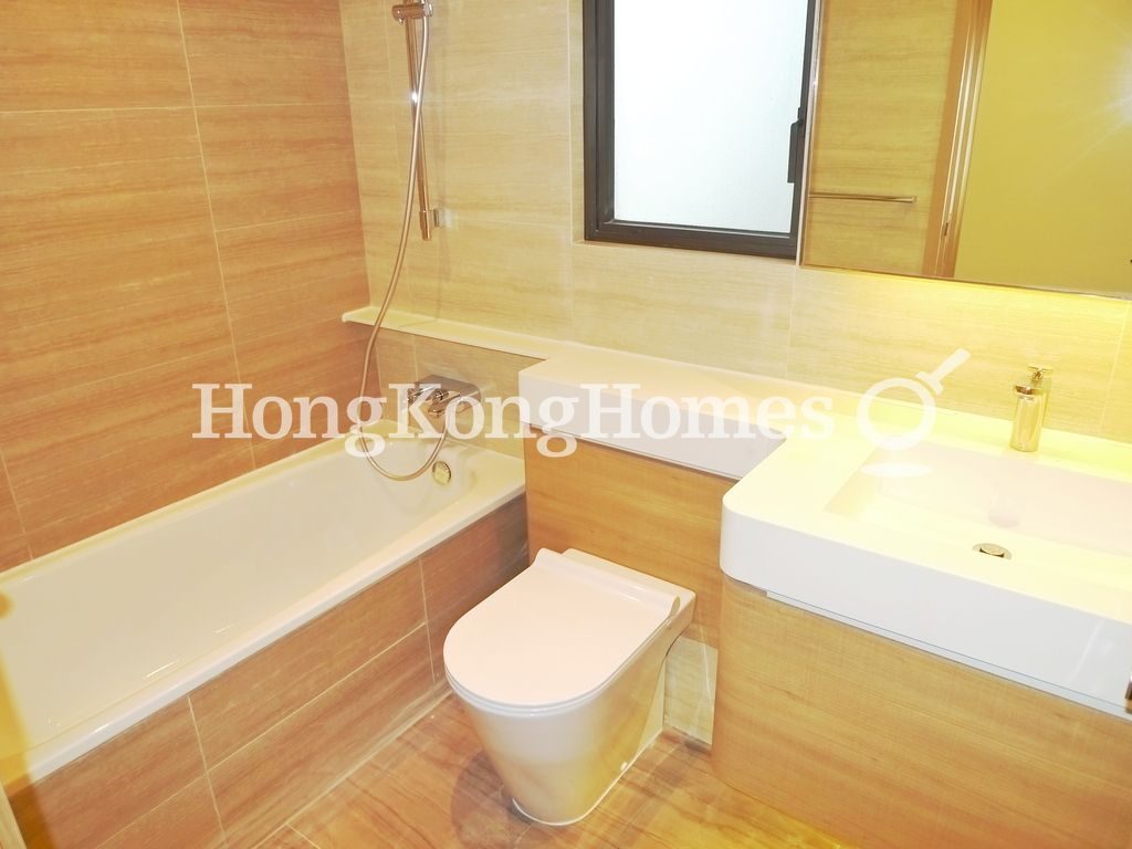 Guest Bathroom — 玖瓏山 - 月瓏閣 - 第2座，沙田火炭