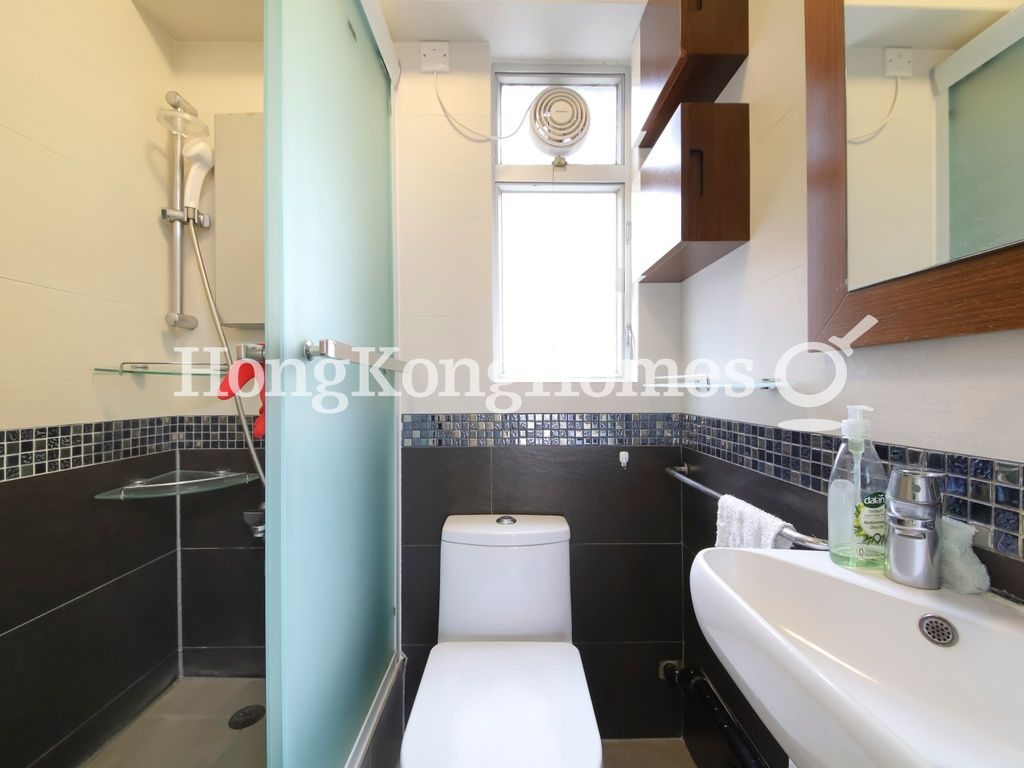 Guest Bathroom — 富來閣，西半山