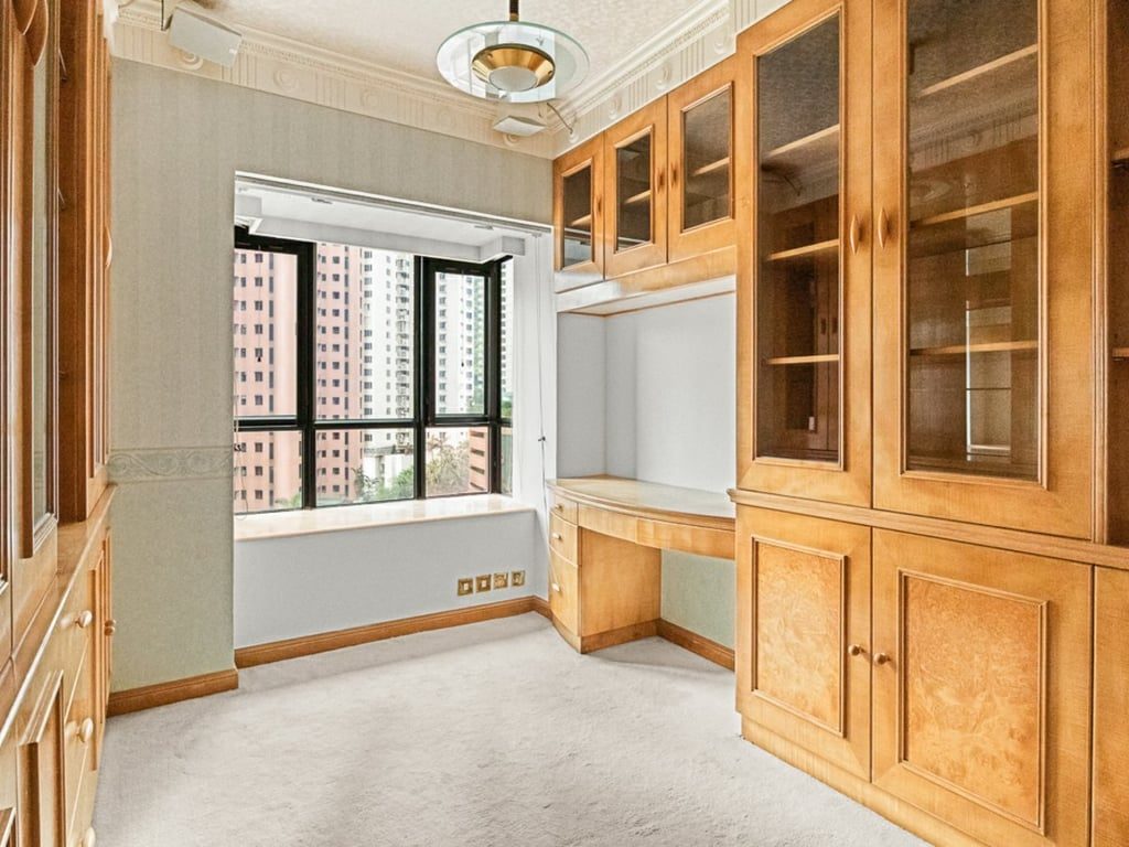 photo 14 — Dynasty Court Twr 1, Mid Levels Central