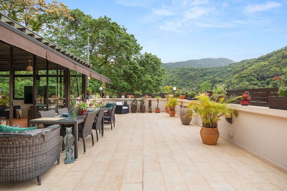 Evergreen Villa