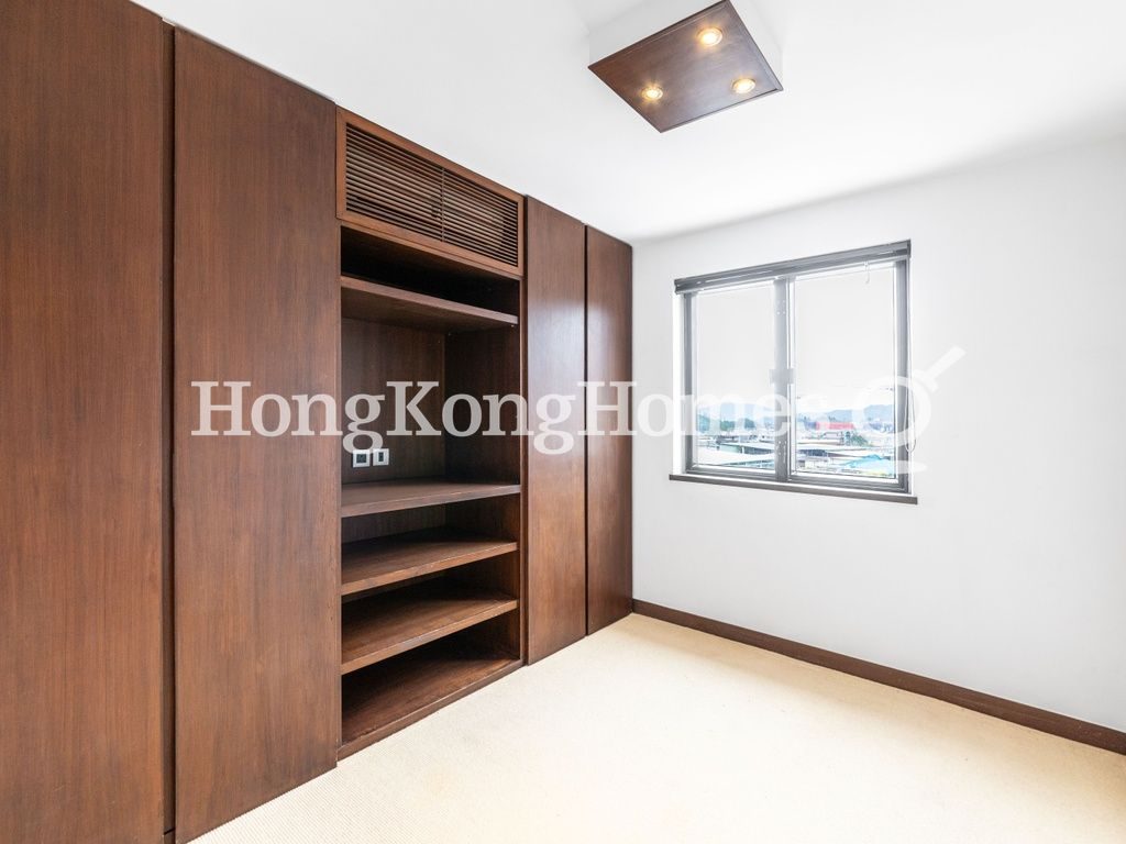 Fourth Bedroom — 蠔涌路，西貢