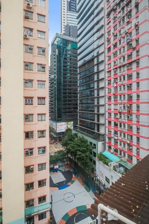 photo 9 — King Sing Mansion, Wan Chai