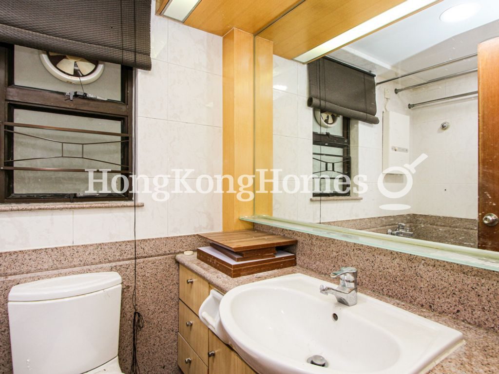 Guest Bathroom — 翰庭軒，西半山