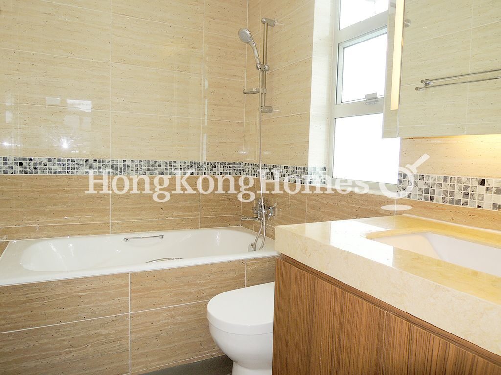 Master Bathroom — Kai Ham Village, Sai Kung
