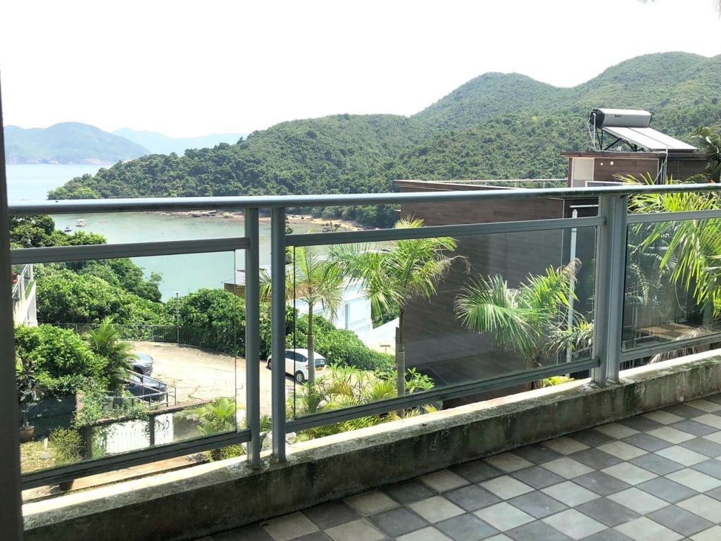photo 7 — Tai Hang Hau, Clear Water Bay