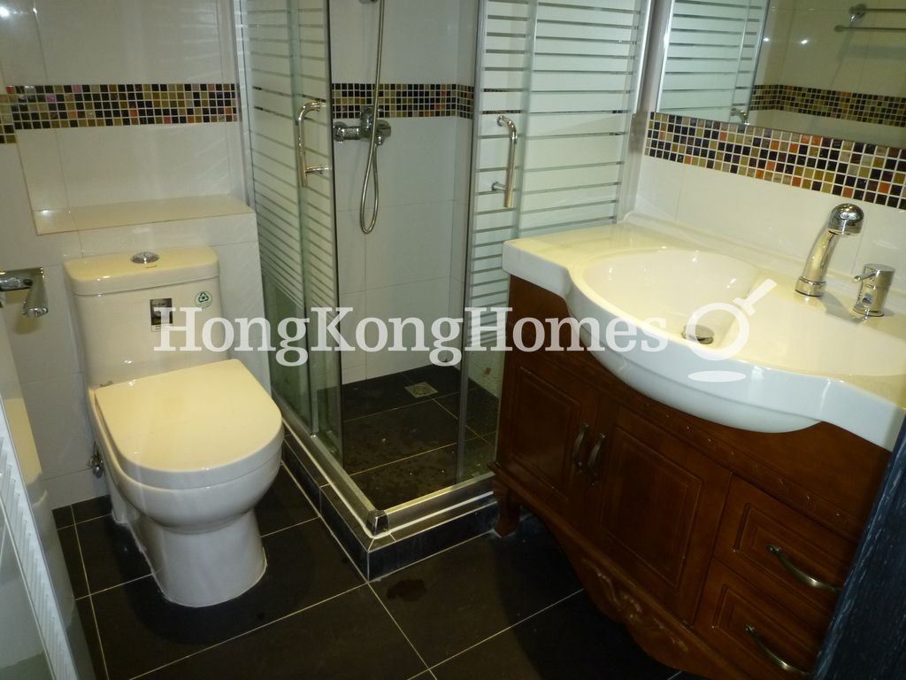 Guest Bathroom — 孟公屋 - 坑尾頂村，清水灣