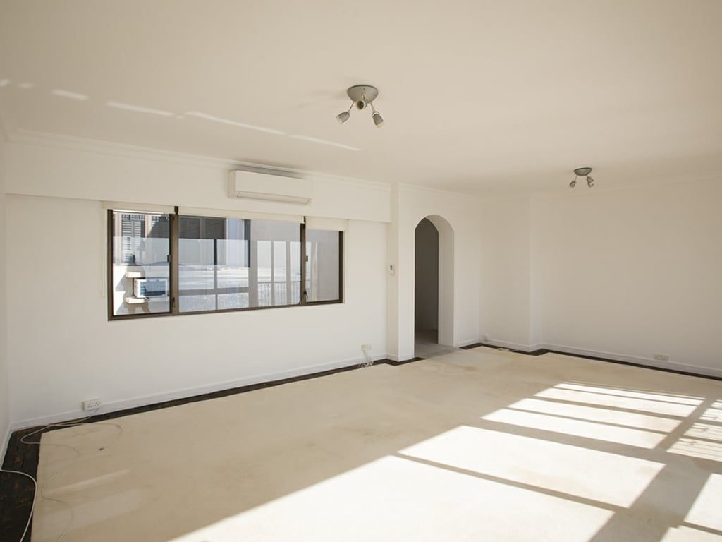photo 8 — 19-25 Horizon Drive, Chung Hom Kok