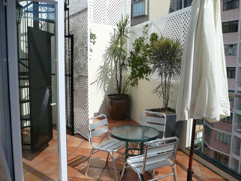 photo 4 — Caravan Court, Mid Levels Central