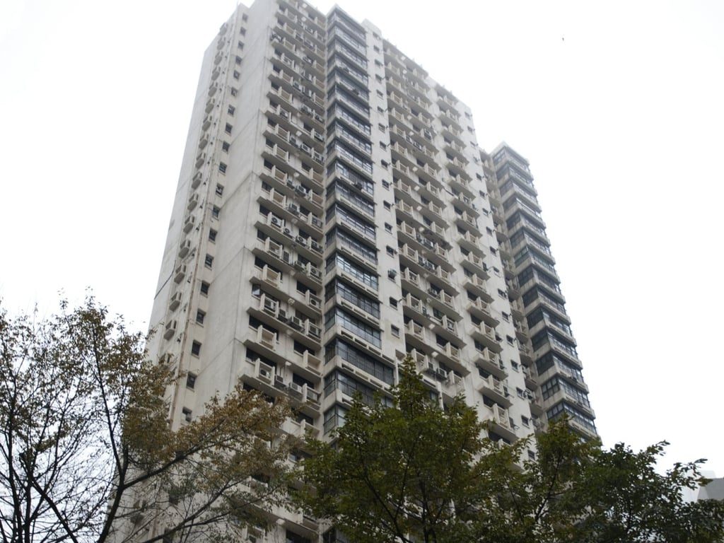 photo 2 — Cliffview Mansions, Mid Levels Central