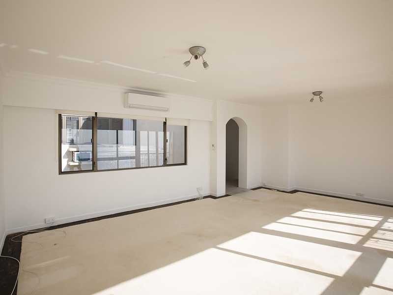 photo 5 — 19-25 Horizon Drive, Chung Hom Kok