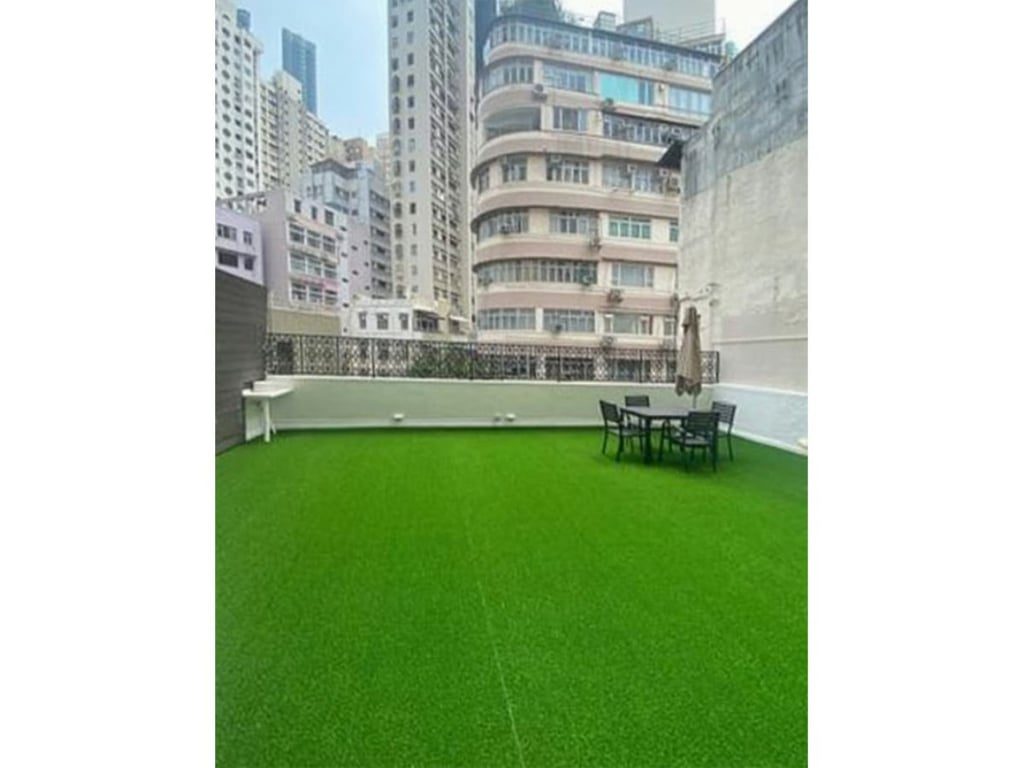 photo 2 — Lai Sing Building, Happy Valley