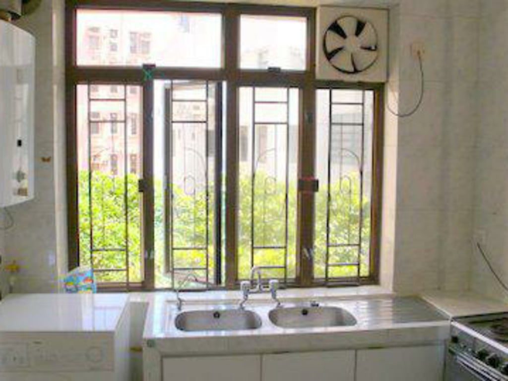 photo 7 — Grandview Mansions, Tai Hang
