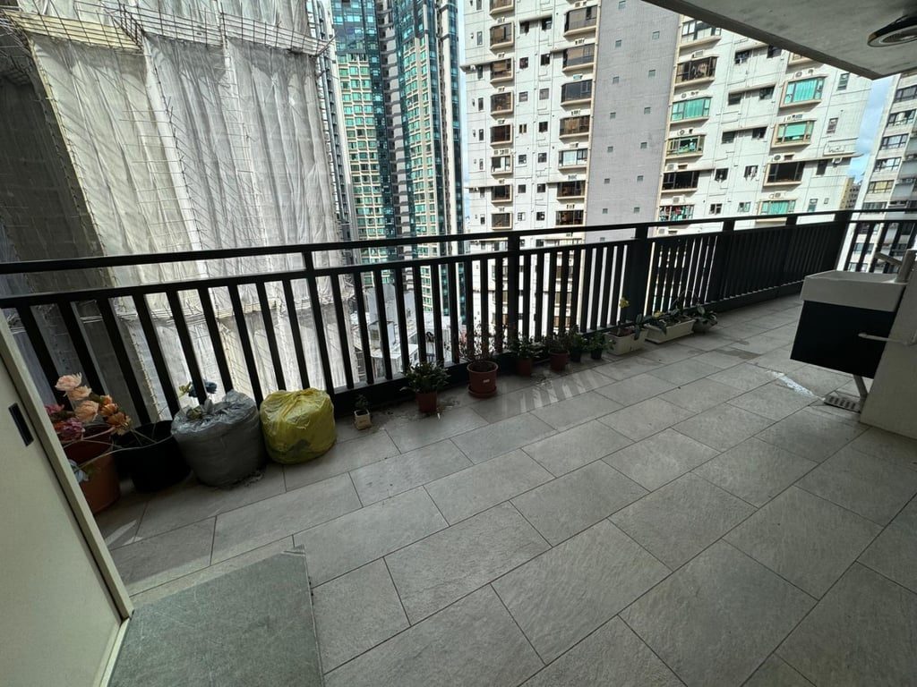 photo 6 — Cliffview Mansions, Mid Levels Central