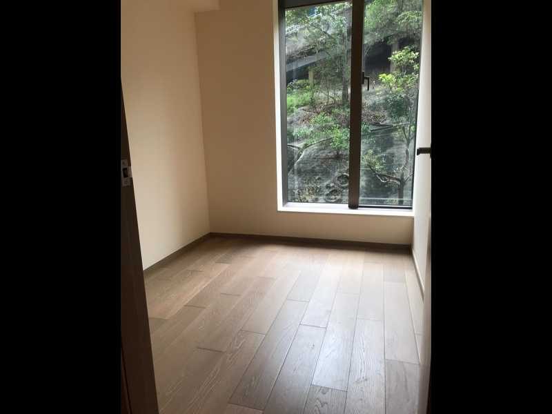 相片 3 — 麗灣大廈，筲箕灣