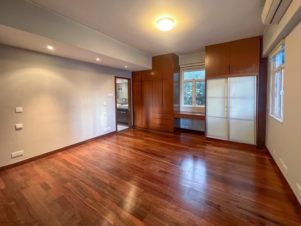 photo 22 — Bo Kwong Apartments, Mid Levels Central