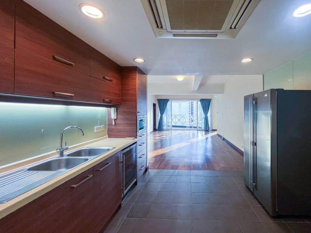 photo 23 — Bo Kwong Apartments, Mid Levels Central