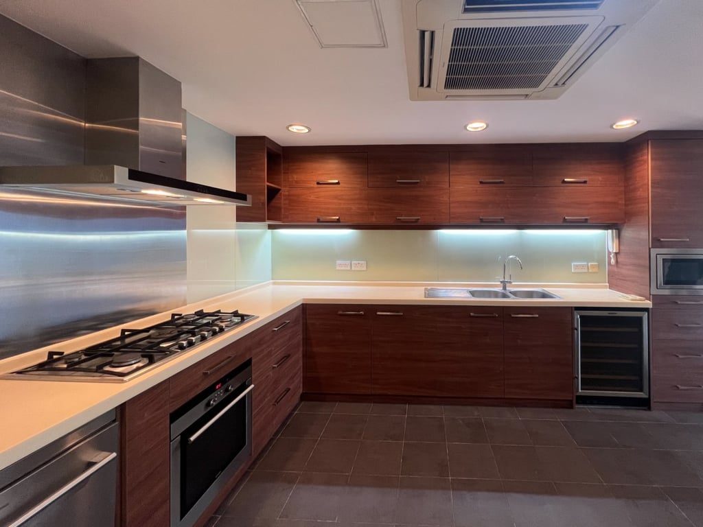 photo 9 — Bo Kwong Apartments, Mid Levels Central