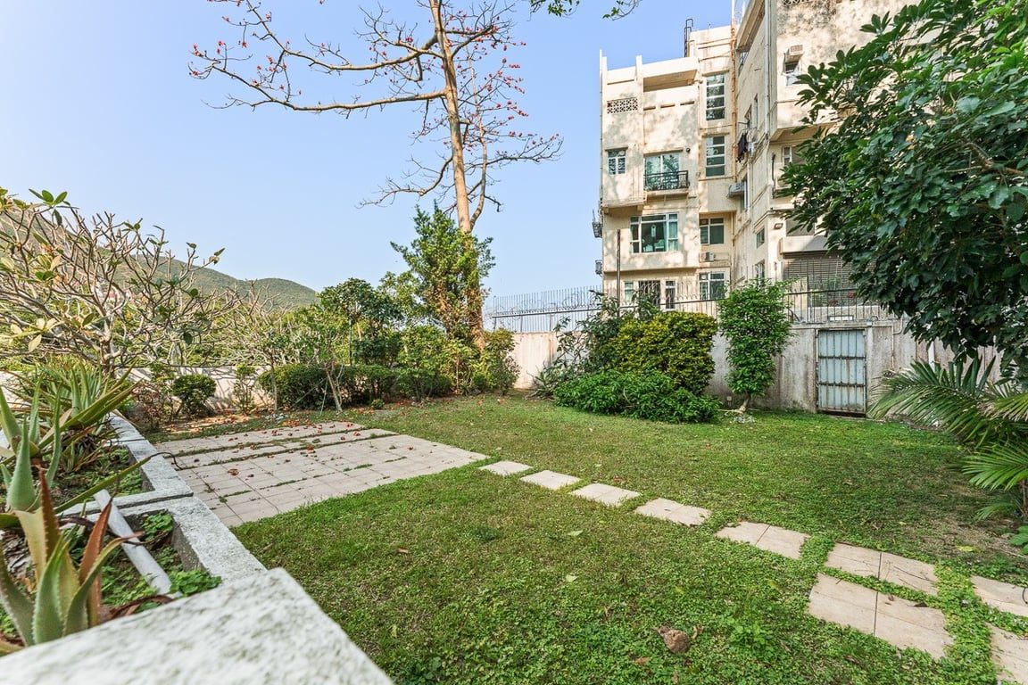 photo 26 — 13-25 Ching Sau Lane, Chung Hom Kok