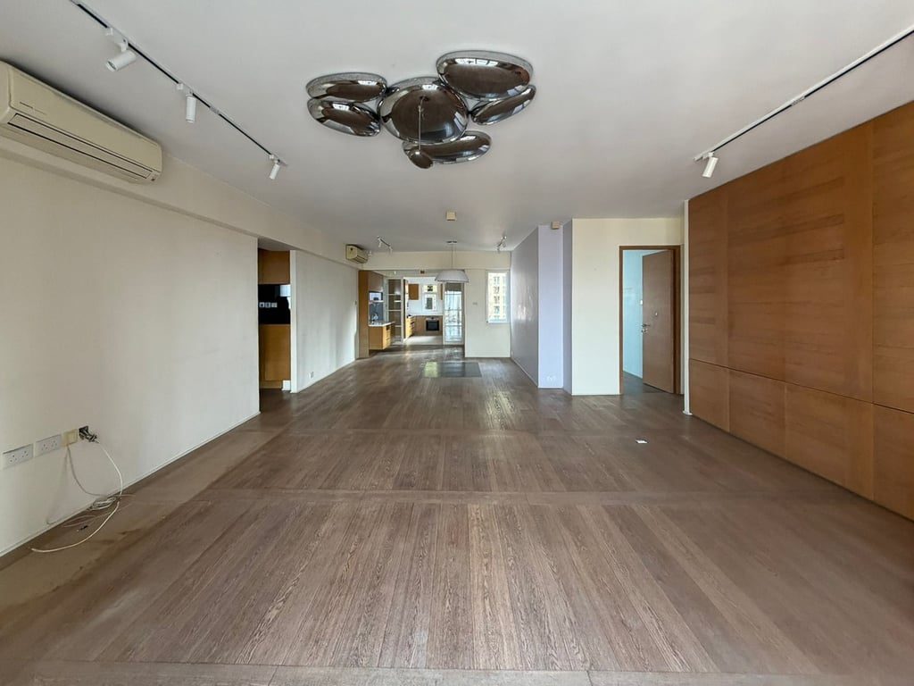 photo 4 — Villa Veneto, Mid Levels Central