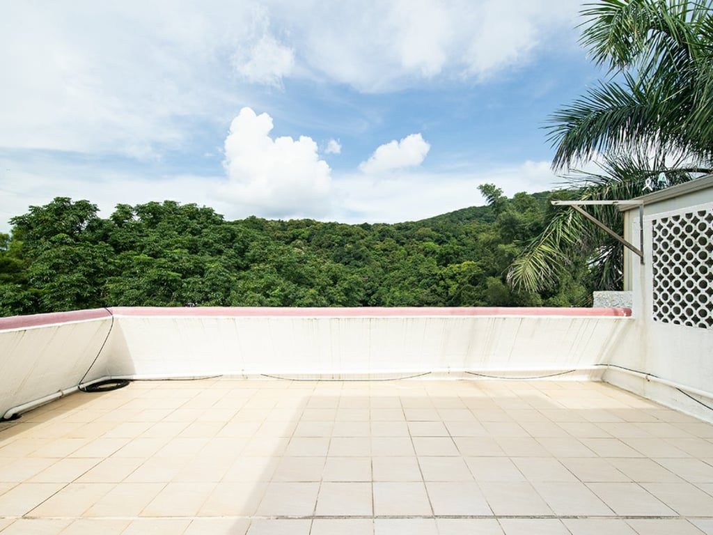 photo 18 — Mang Kung Uk Road, Clear Water Bay