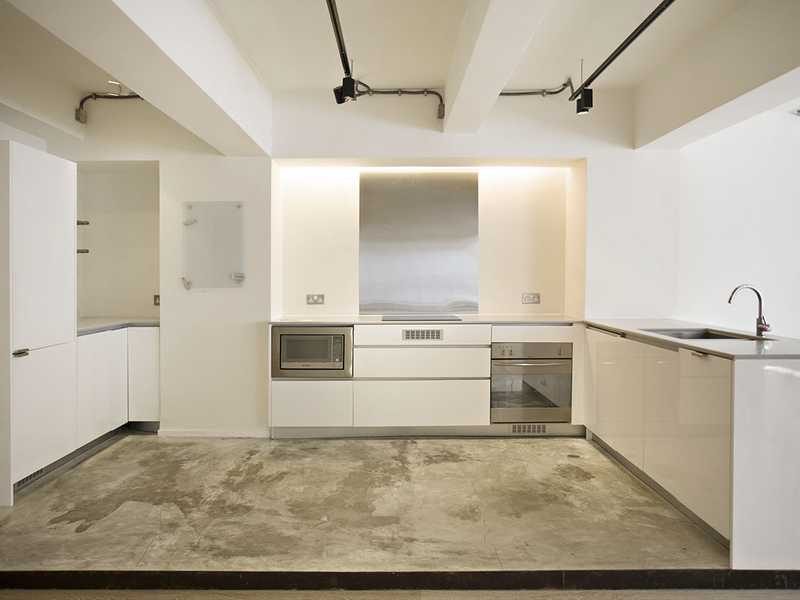 photo 2 — New Central Mansion, Soho