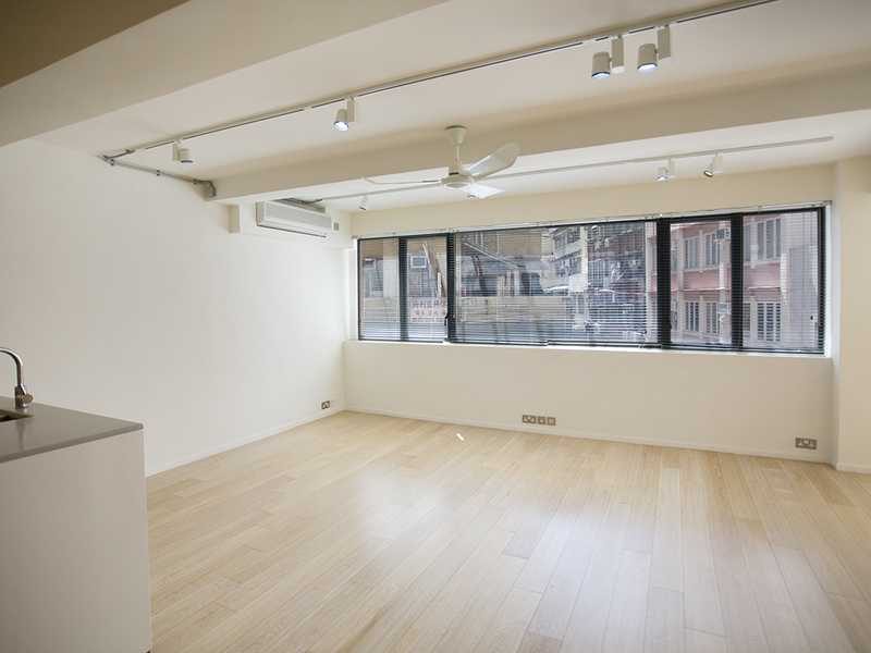 photo 4 — New Central Mansion, Soho