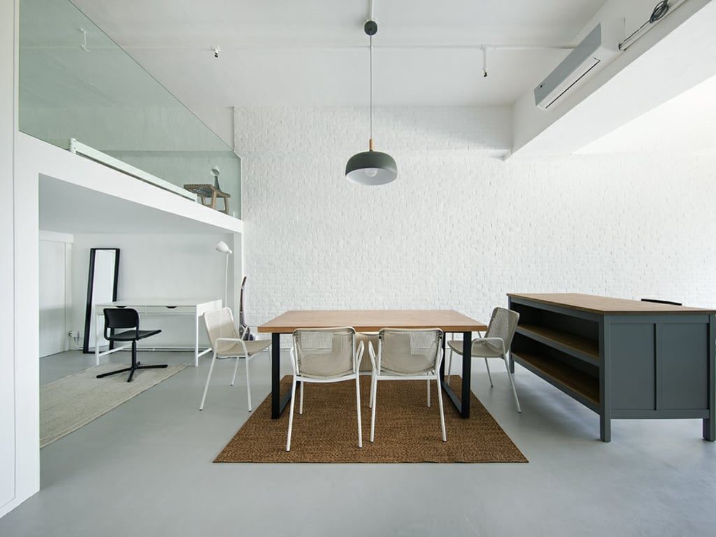 photo 3 — Harbour Industrial Centre, Ap Lei Chau