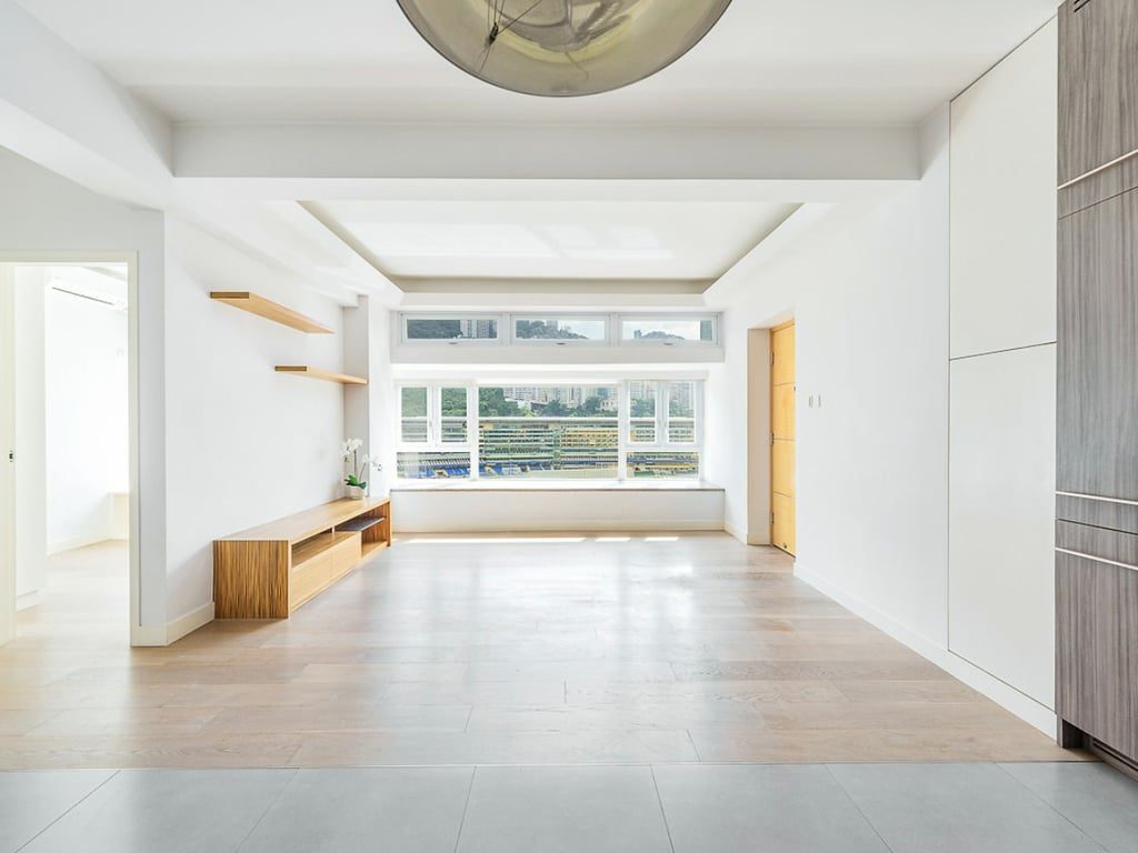 photo 2 — Linden Court, Happy Valley