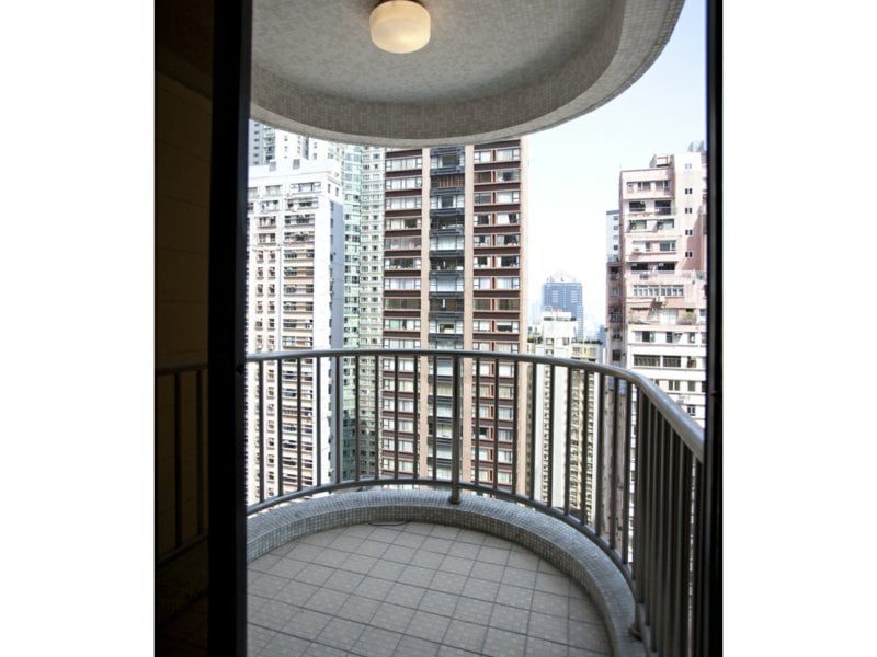 photo 3 — Elegant Terrace Twr 2, Mid Levels Central