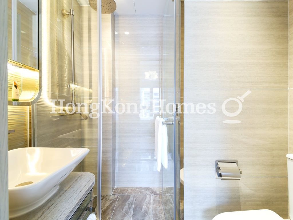Master Bathroom — The Queens, Sai Ying Pun