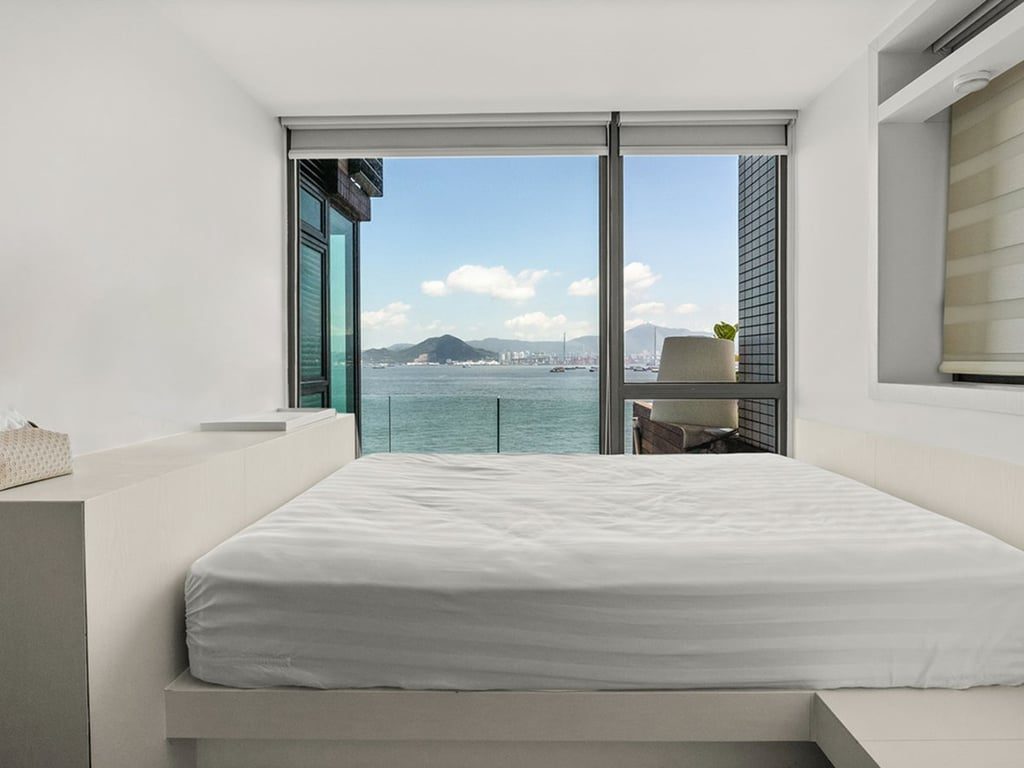 photo 10 — The Sail at Victoria, Kennedy Town