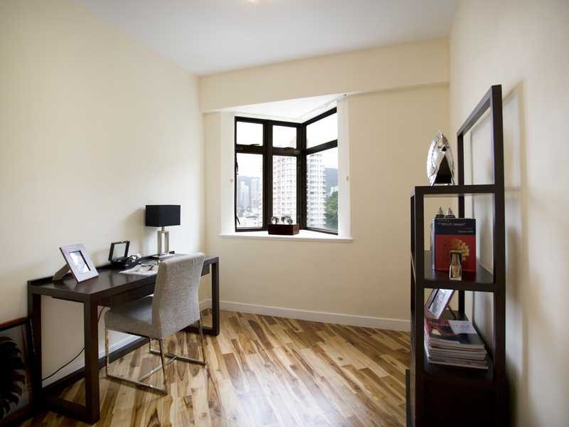 photo 4 — Bamboo Grove Blk 74, Mid Levels East