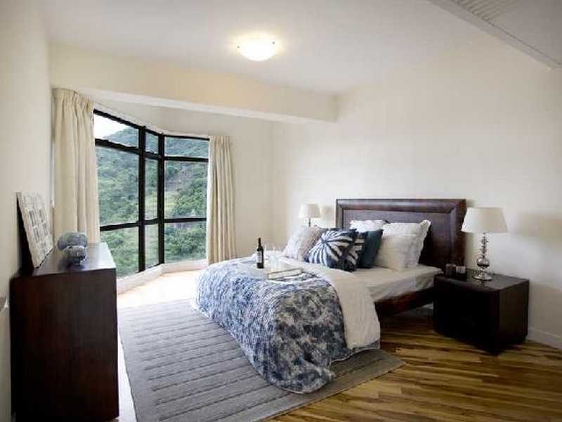 photo 6 — Bamboo Grove Blk 74, Mid Levels East