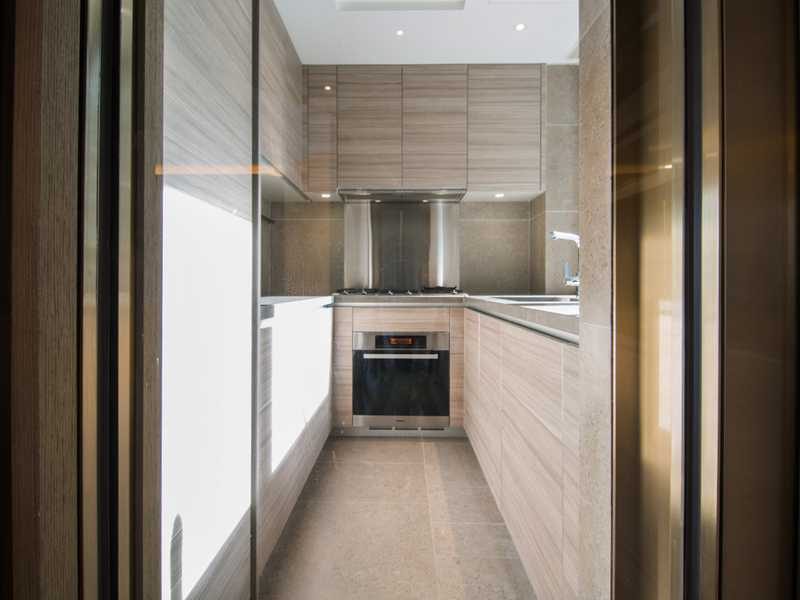 photo 4 — Azura, Mid Levels West