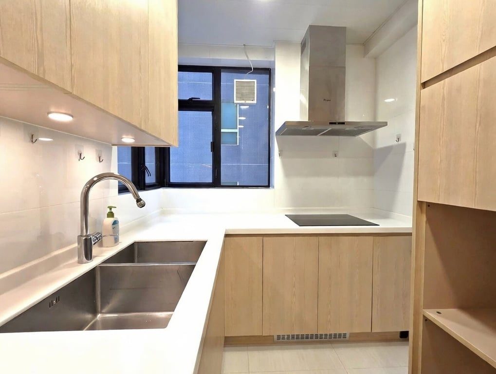 photo 2 — Elegant Terrace Twr 1, Mid Levels Central