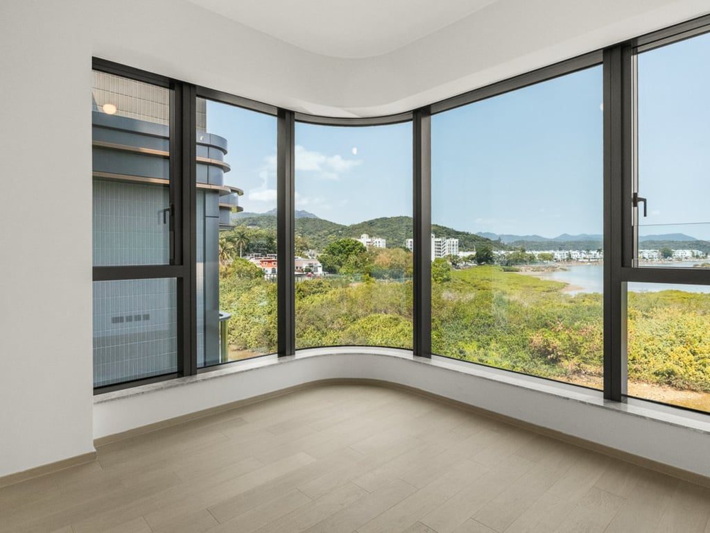 Whitesand Cove Twr 2