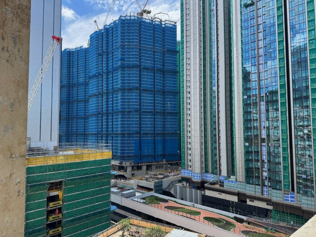 photo 5 — Remex Centre, Wong Chuk Hang