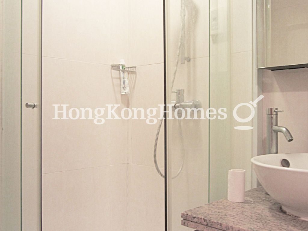 Guest Bathroom — 尚翹峰 2 座，灣仔