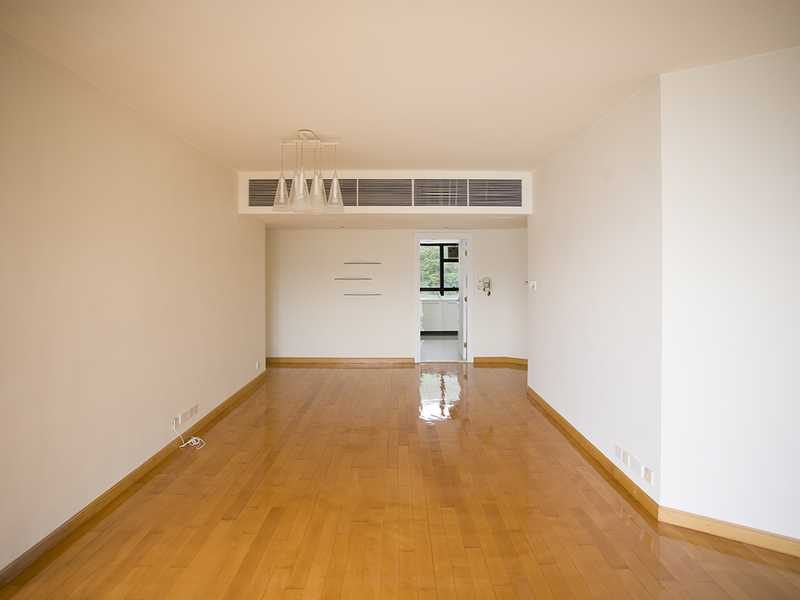 photo 5 — Pacific View Twr 1, Tai Tam