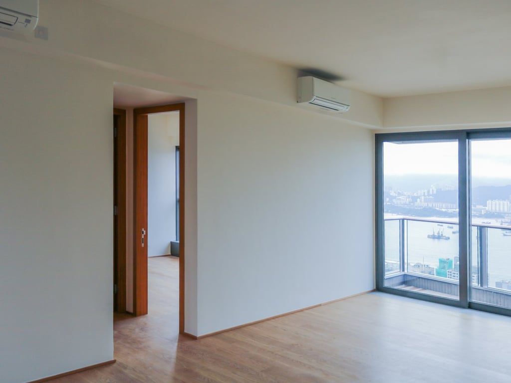 photo 4 — Alassio, Mid Levels West