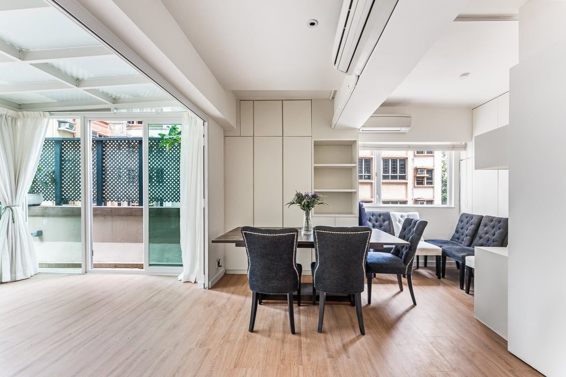 photo 4 — Po Hing Court, Sheung Wan